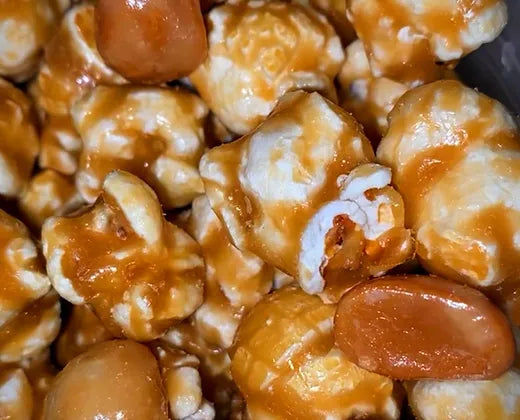 Caramel Glazed Macadamia Nut Popcon